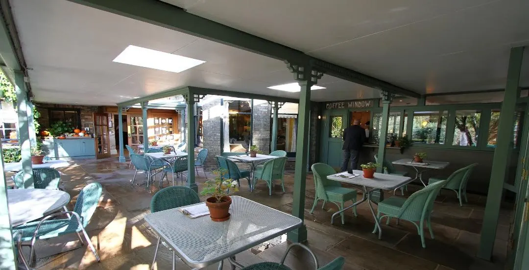 Outdoor terrace at a licensed restaurant - contact PC Licensing Consultancy